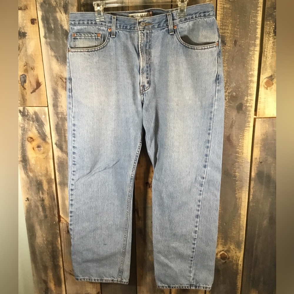 Levi’s 505 size 38x30 regular fit 5 pocket denim jeans